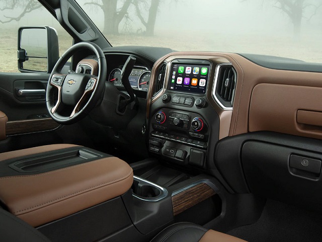 2022 Chevrolet Cheyenne interior