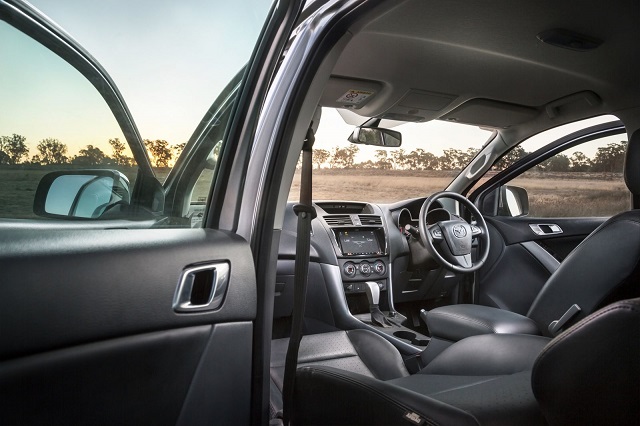 2022 Mazda B-Series Truck interior