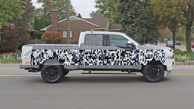 2023 Ford F-350 side
