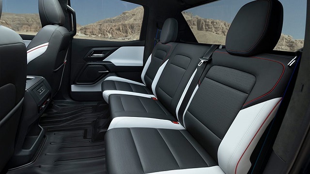 2024 Chevrolet Avalanche seats