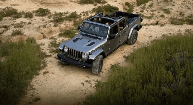 2024 Jeep Gladiator Overland
